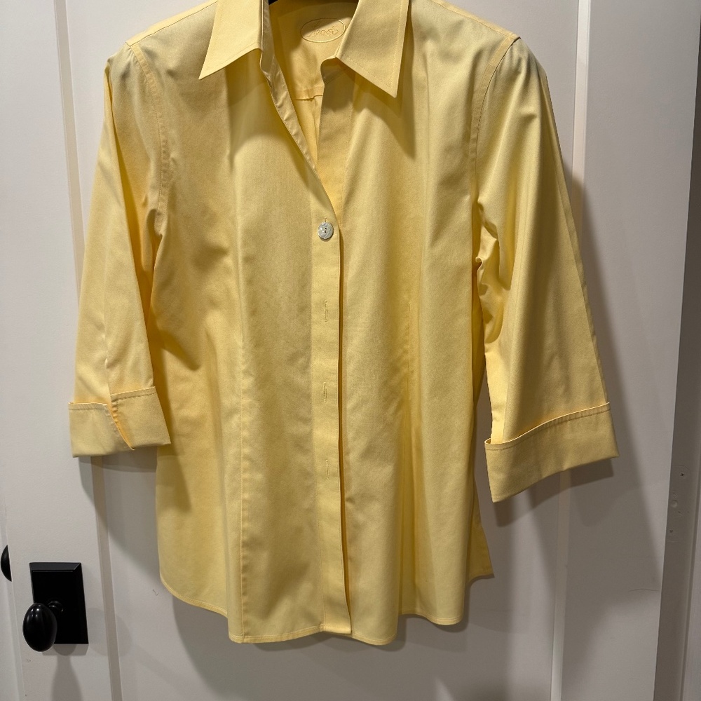 Foxcroft no-iron bright yellow 3/4 sleeve shirt with turn up cuffs size 12